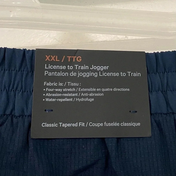 Lululemon Dark Blue License To Train Joggers - Picture 8 of 8